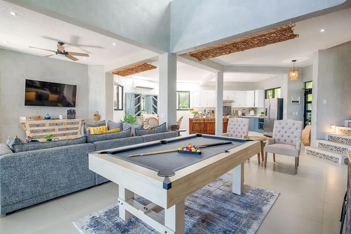 Breeze House - Paradise Awaits Akumal Villa